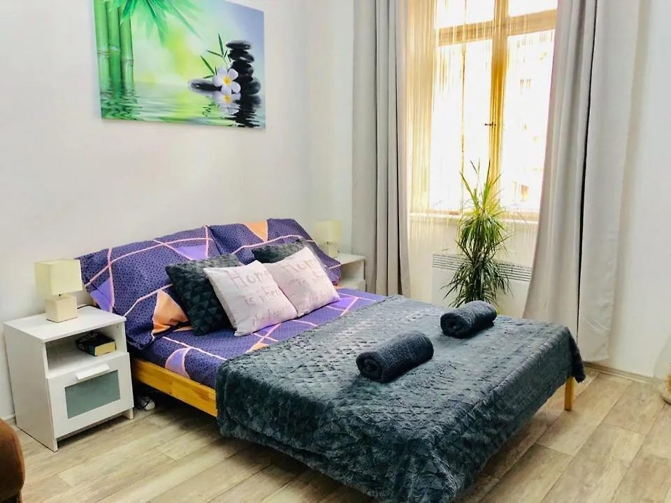 Prague Private Apartments チェコ