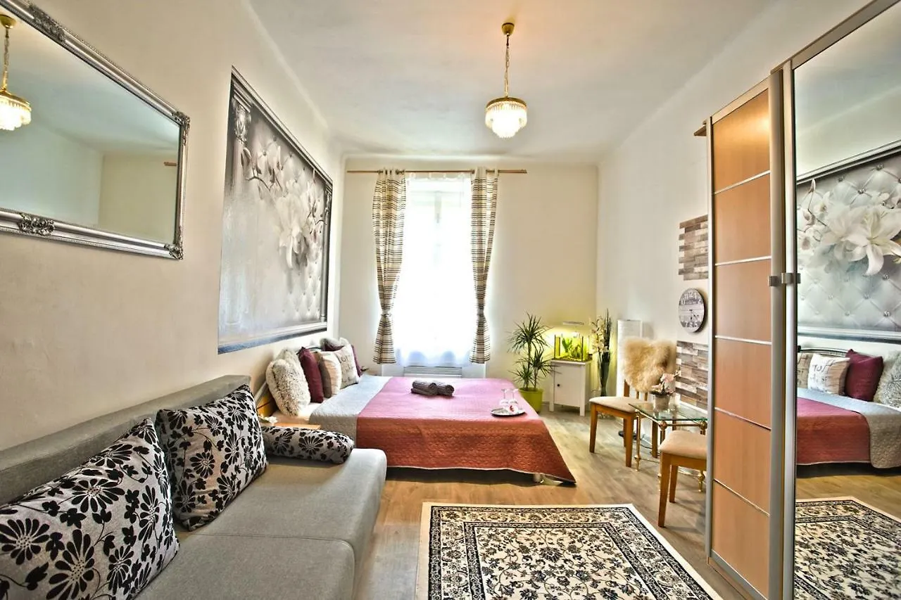 Prague Private Apartments
